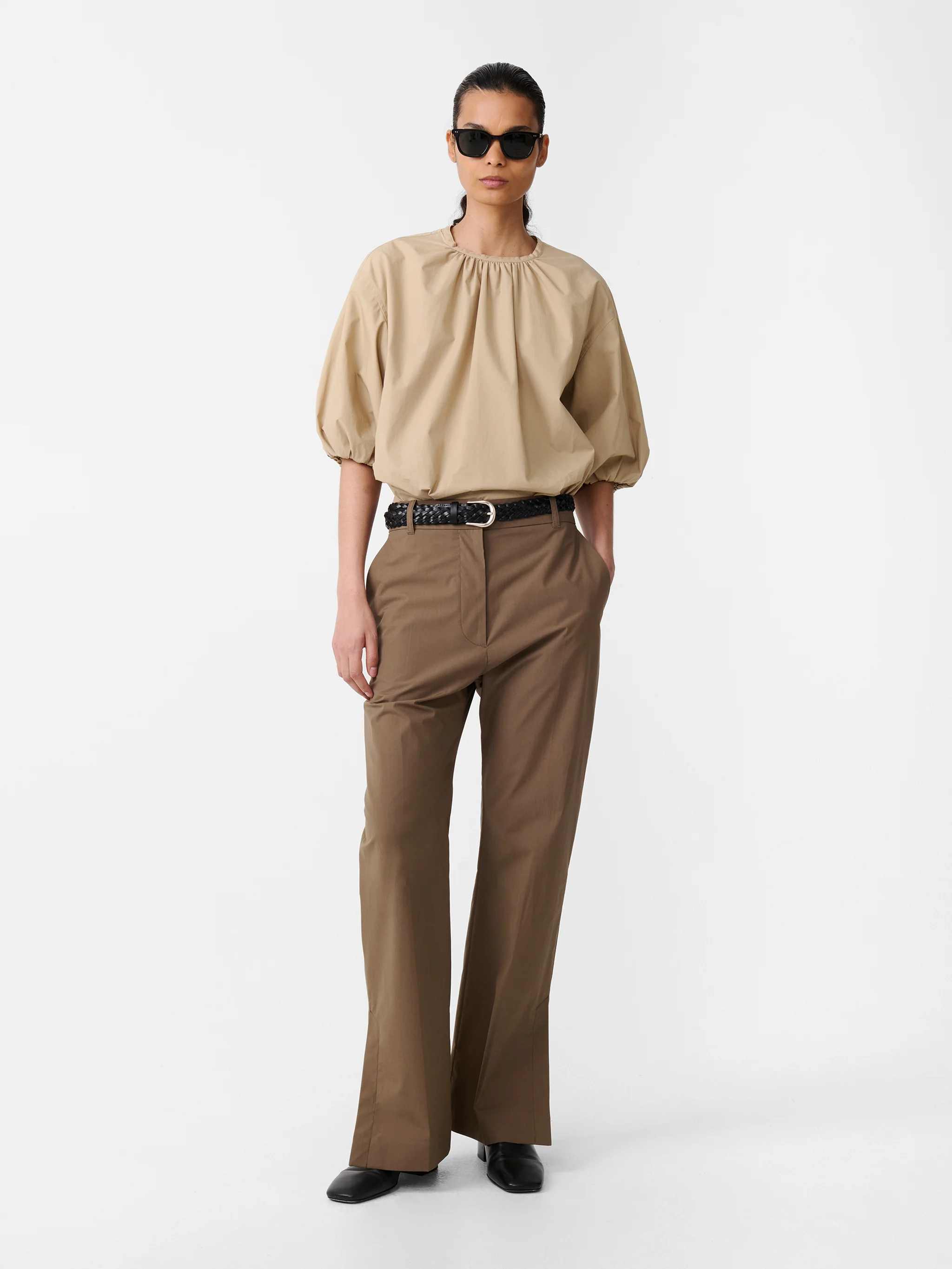 Mitra Pant in Boulder - Image 2
