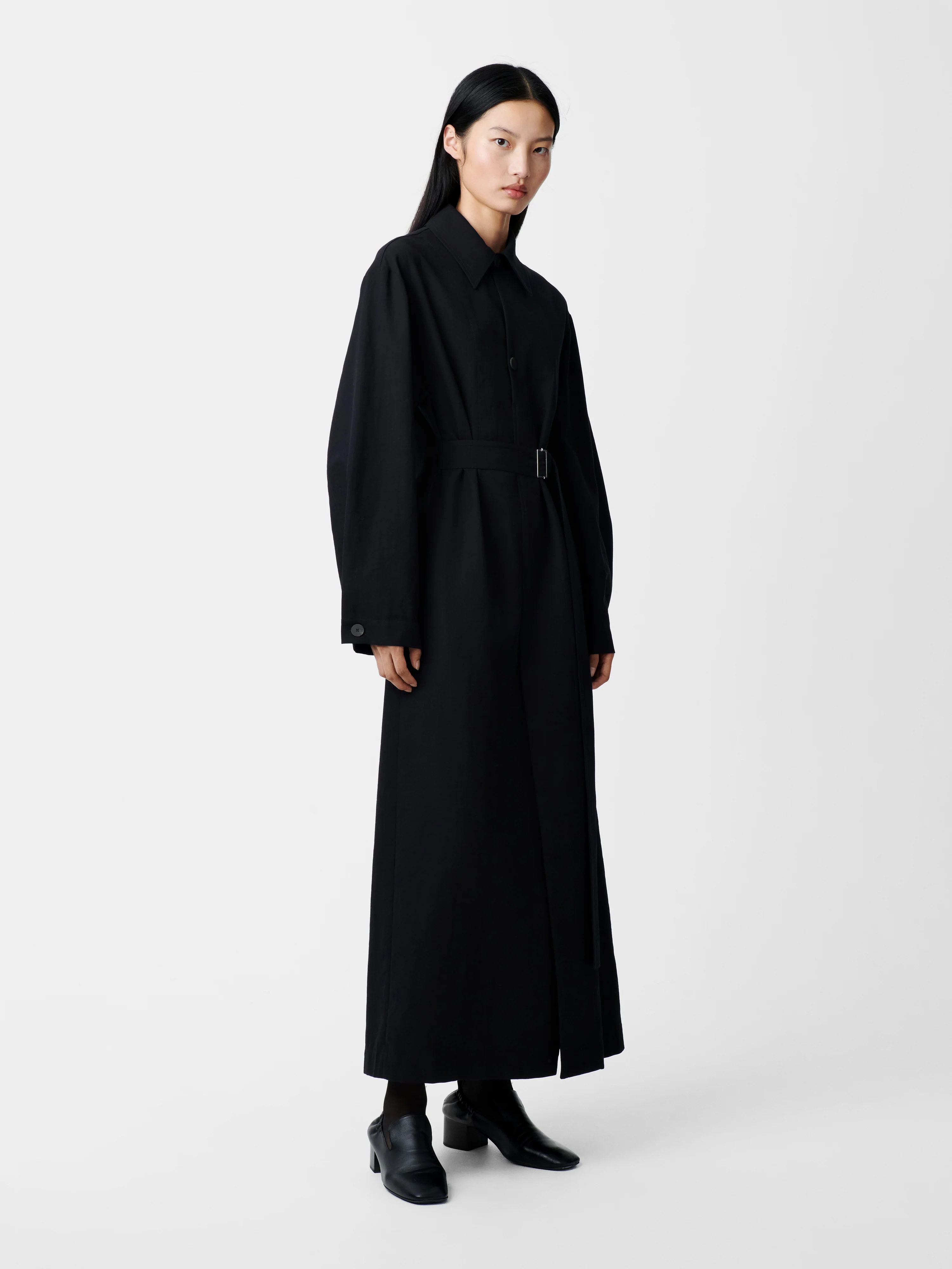Mor Dress in Black - Image 3