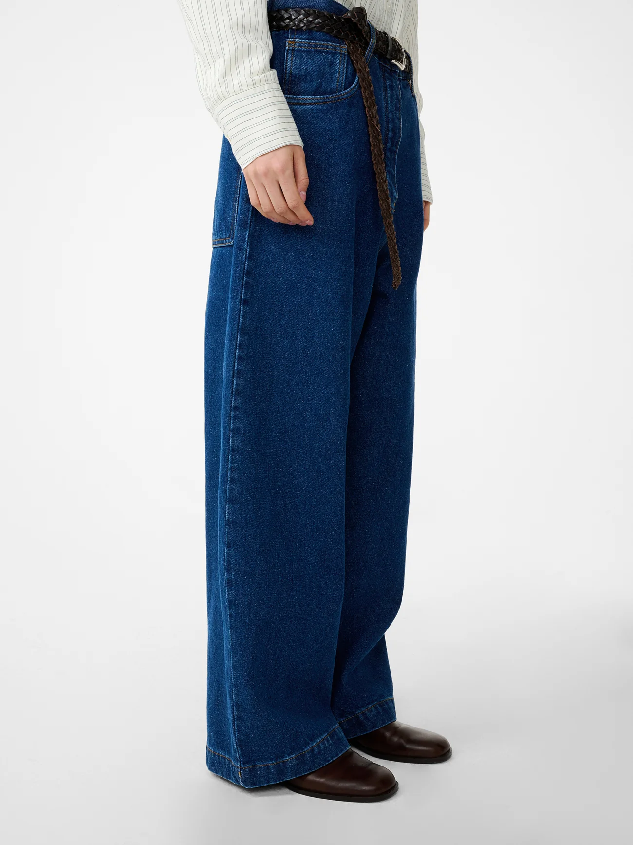 Neive Wide Leg Denim Pant in Indigo Wash - Image 5