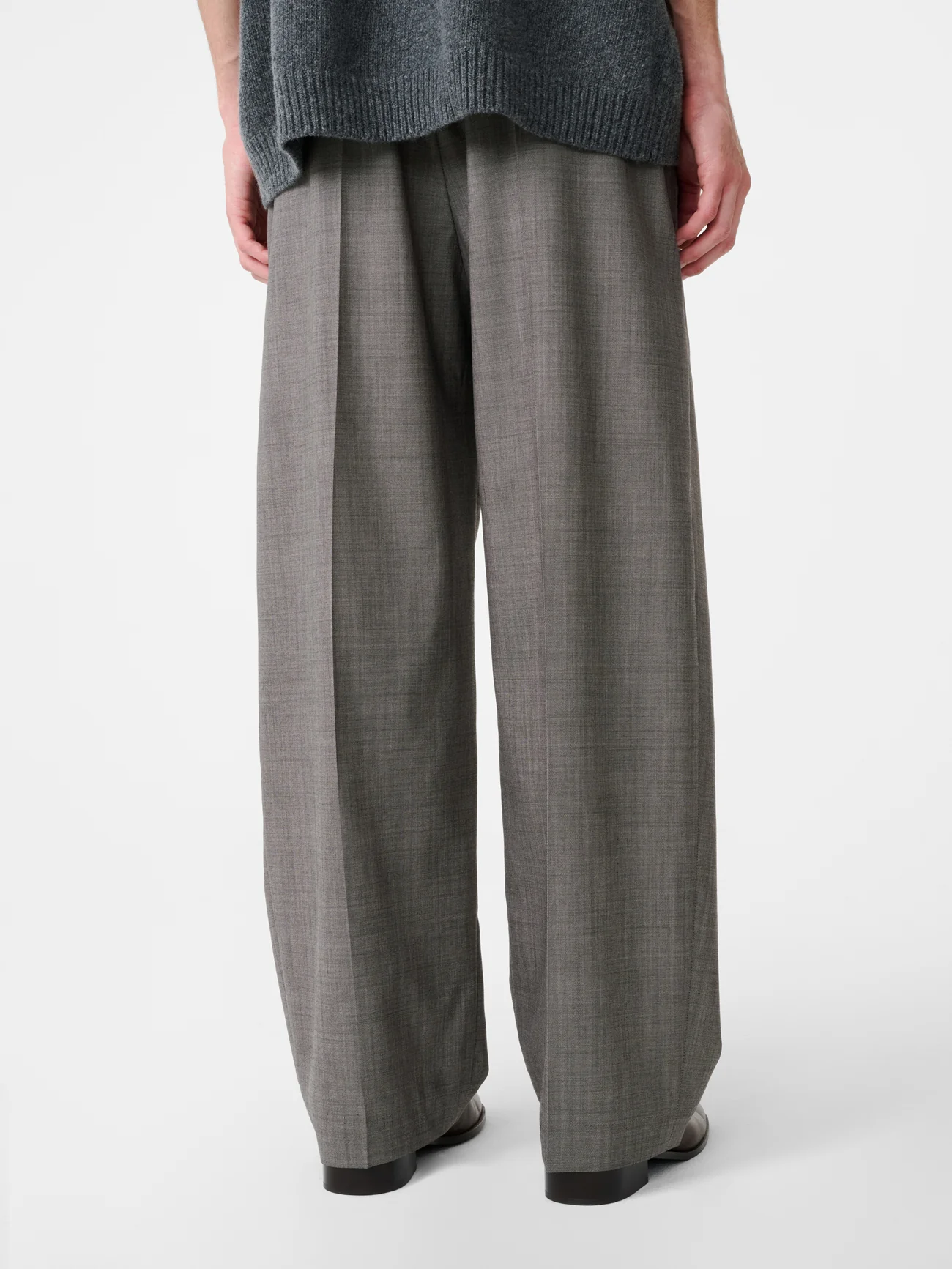 Noam Drawstring Pant in Warm Grey - Image 6