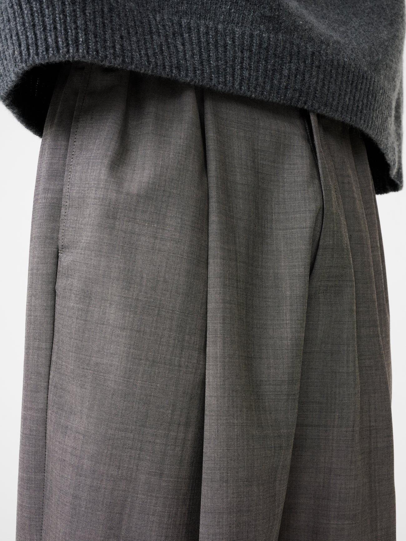 Noam Drawstring Pant in Warm Grey - Image 7
