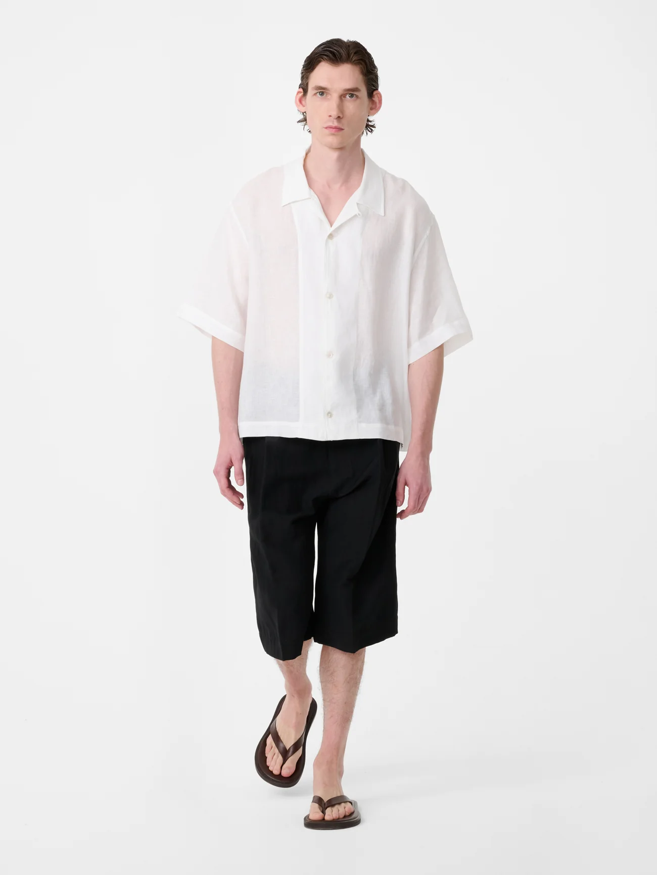 Oryn Short Sleeve Linen Shirt in Milk - Image 3