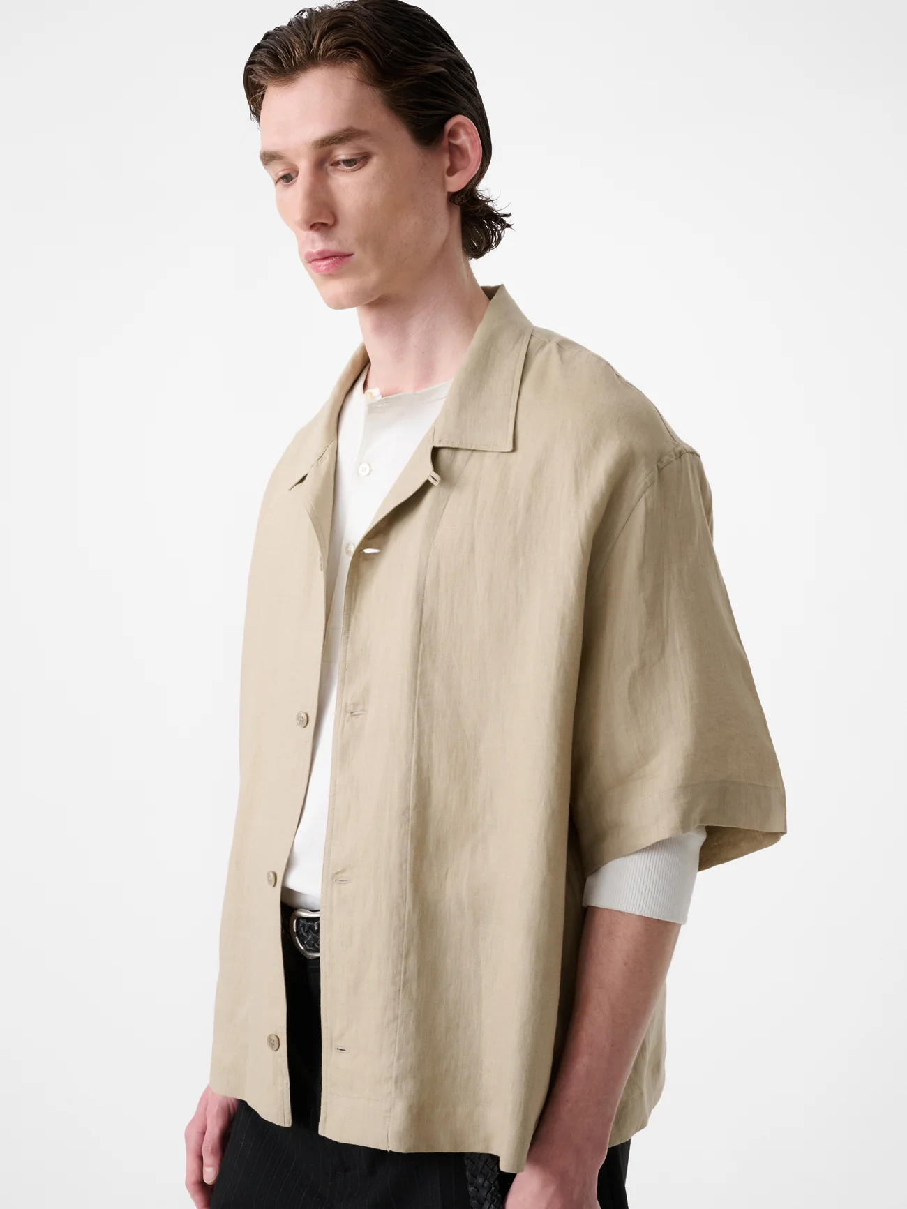Oryn Short Sleeve Linen Shirt in Sand - Image 6