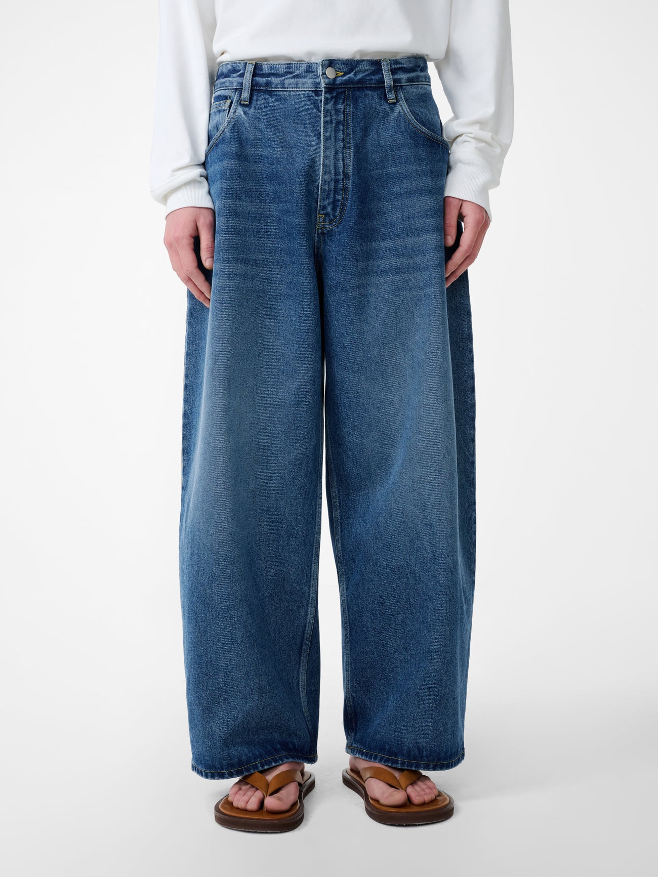 Paolo Denim Pant in Worn Wash Indigo - Image 5