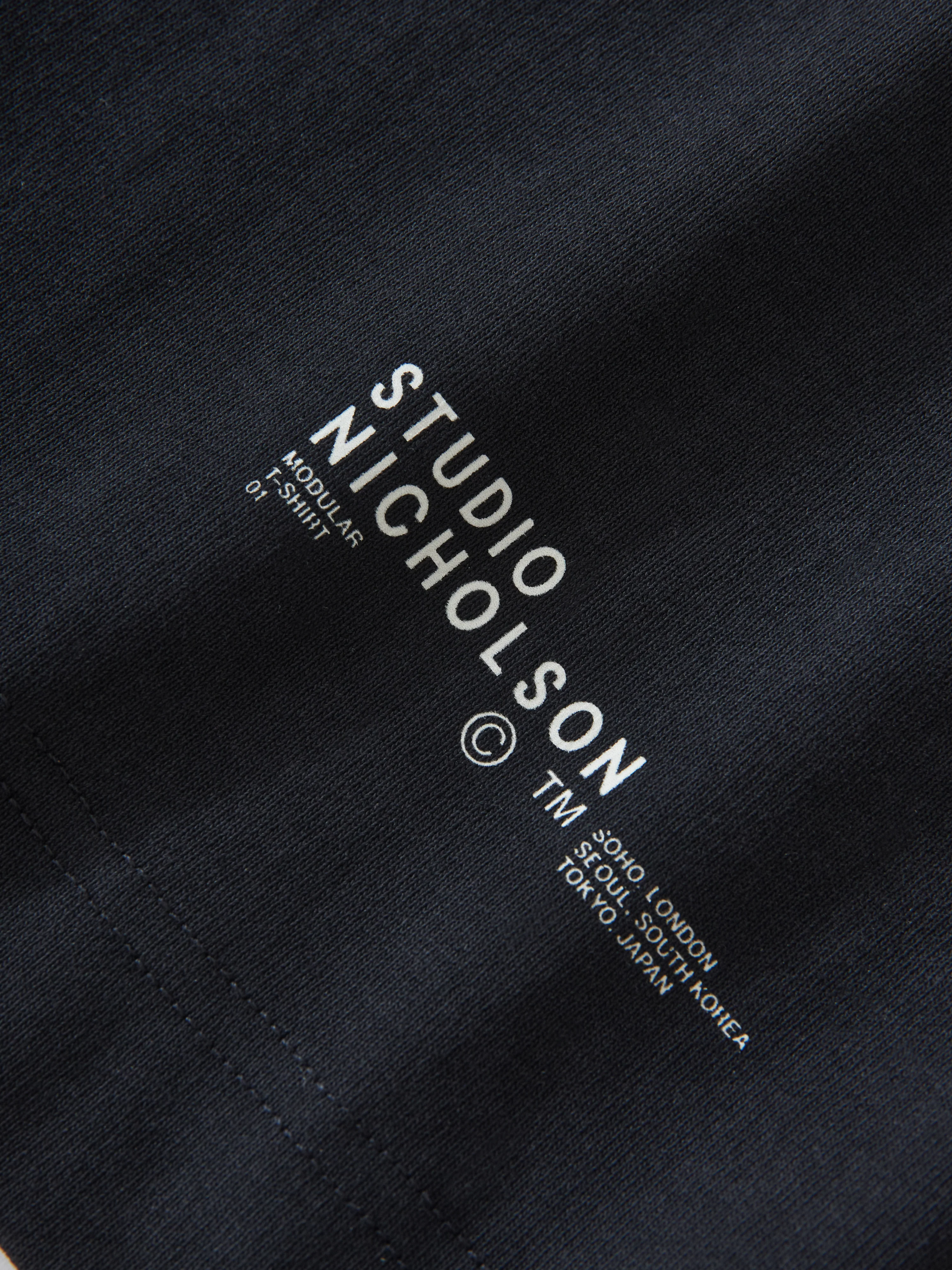 Platt T-Shirt in Darkest Navy - Image 7