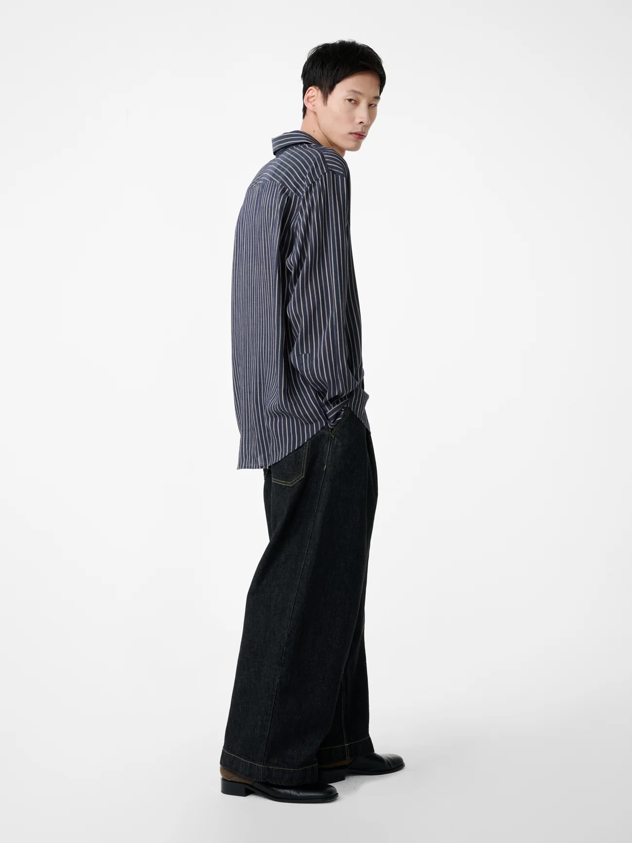 Puch Italian Wide Leg Denim Pant in Black - Image 3
