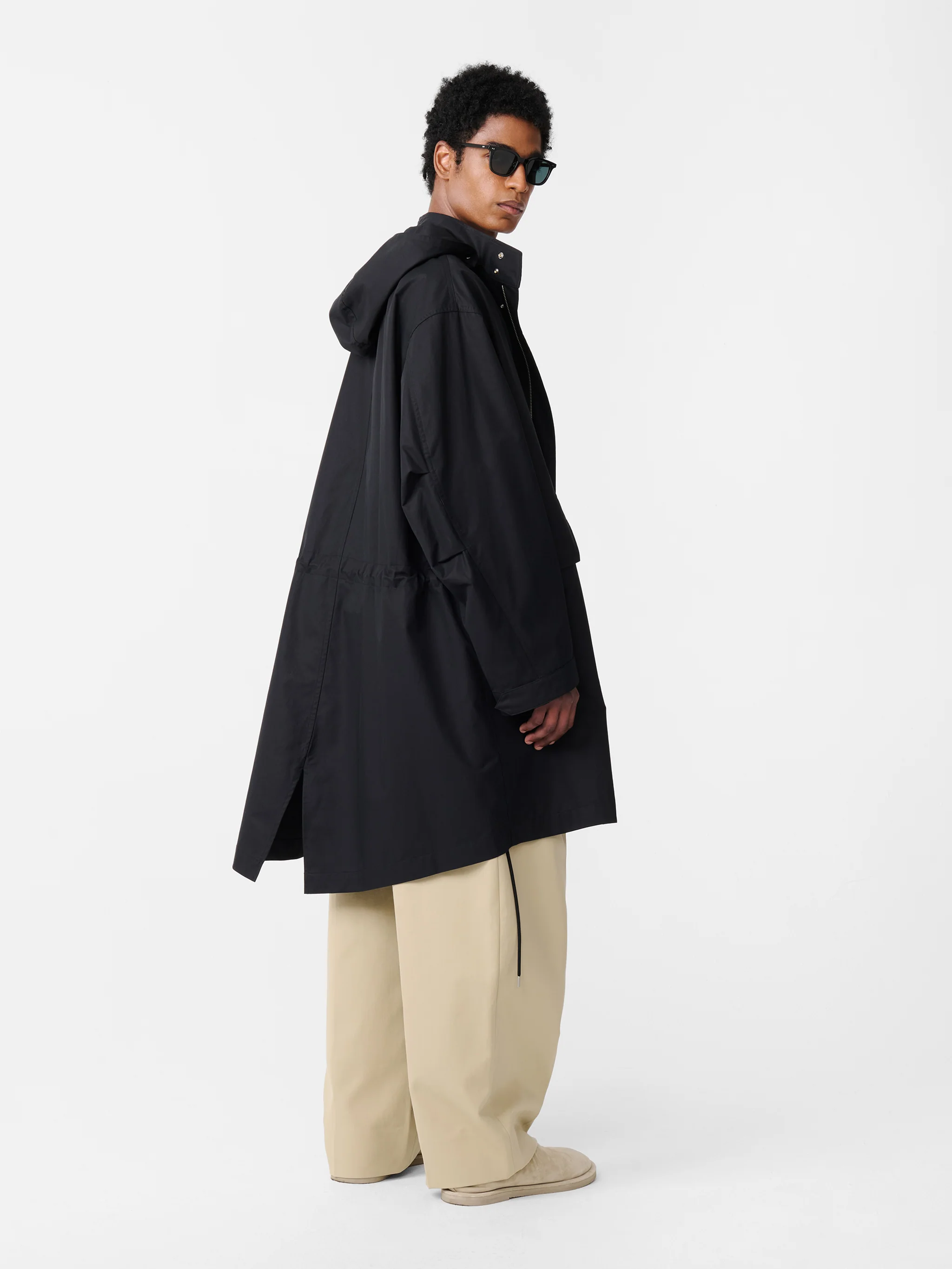 Pull Tailored Pant in Sand - Image 3