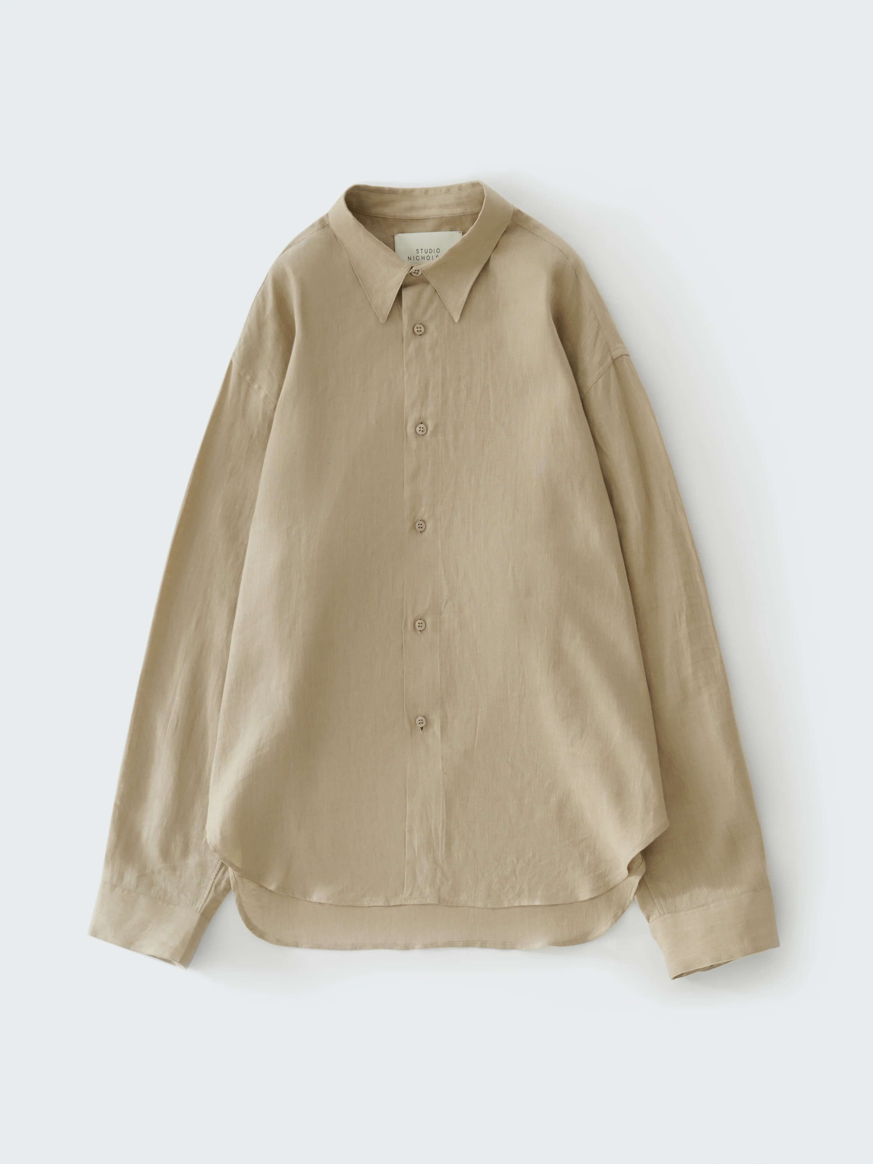 Rafe Linen Shirt in Sand - Image 8