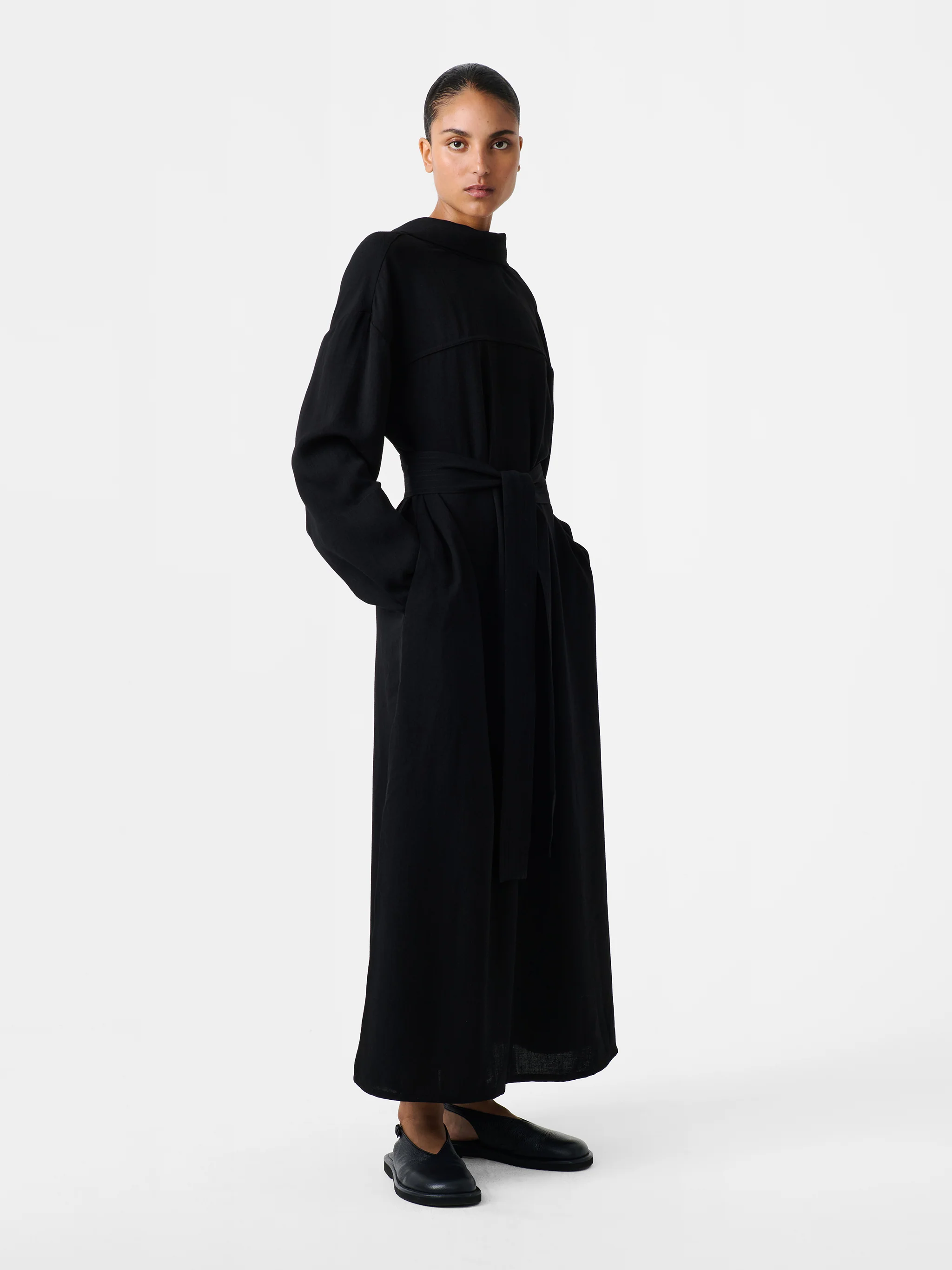 Reva Dress in Black - Image 3
