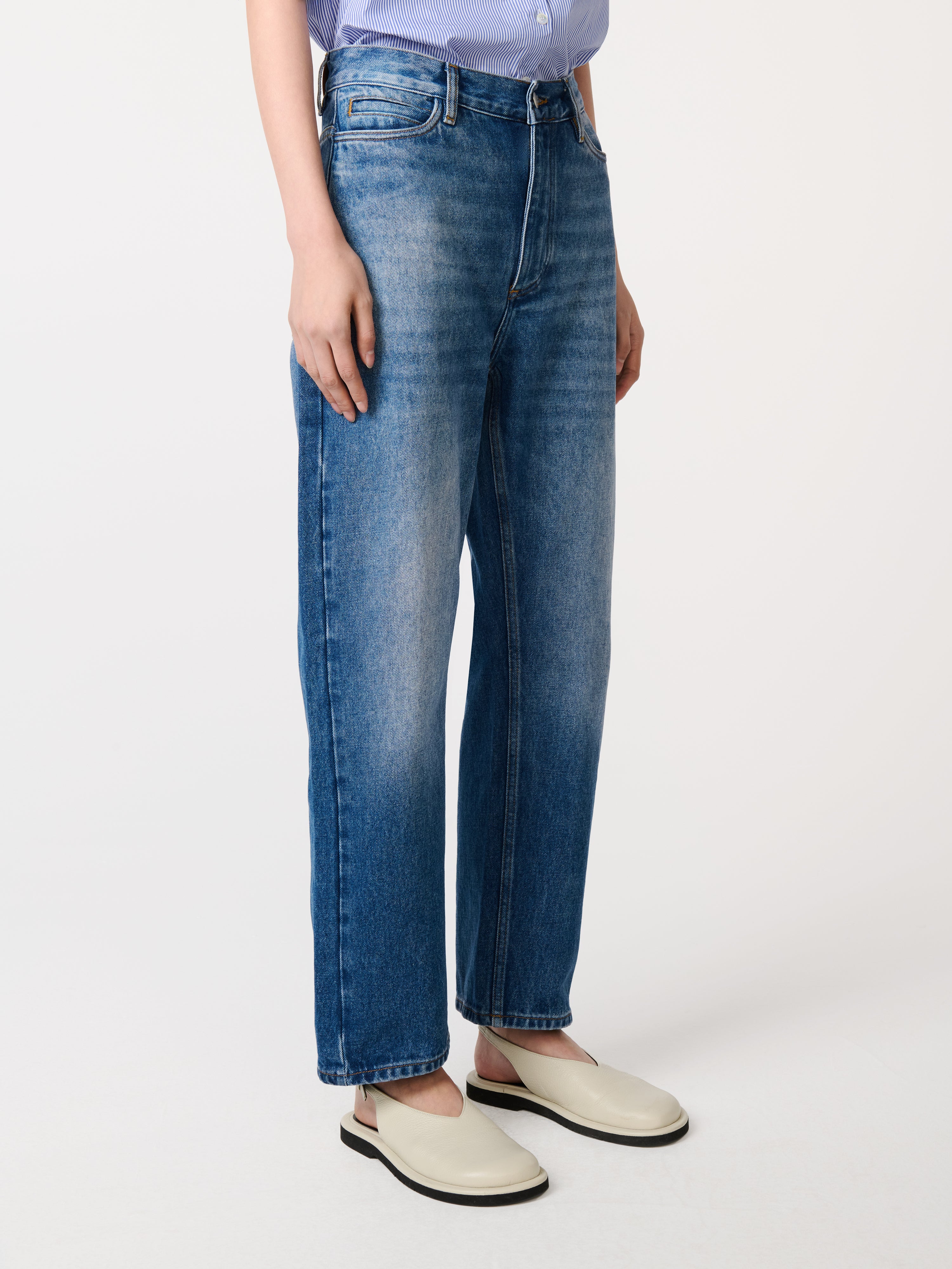 Ruthe Straight Leg Denim Pant in Worn Wash Indigo - Image 5