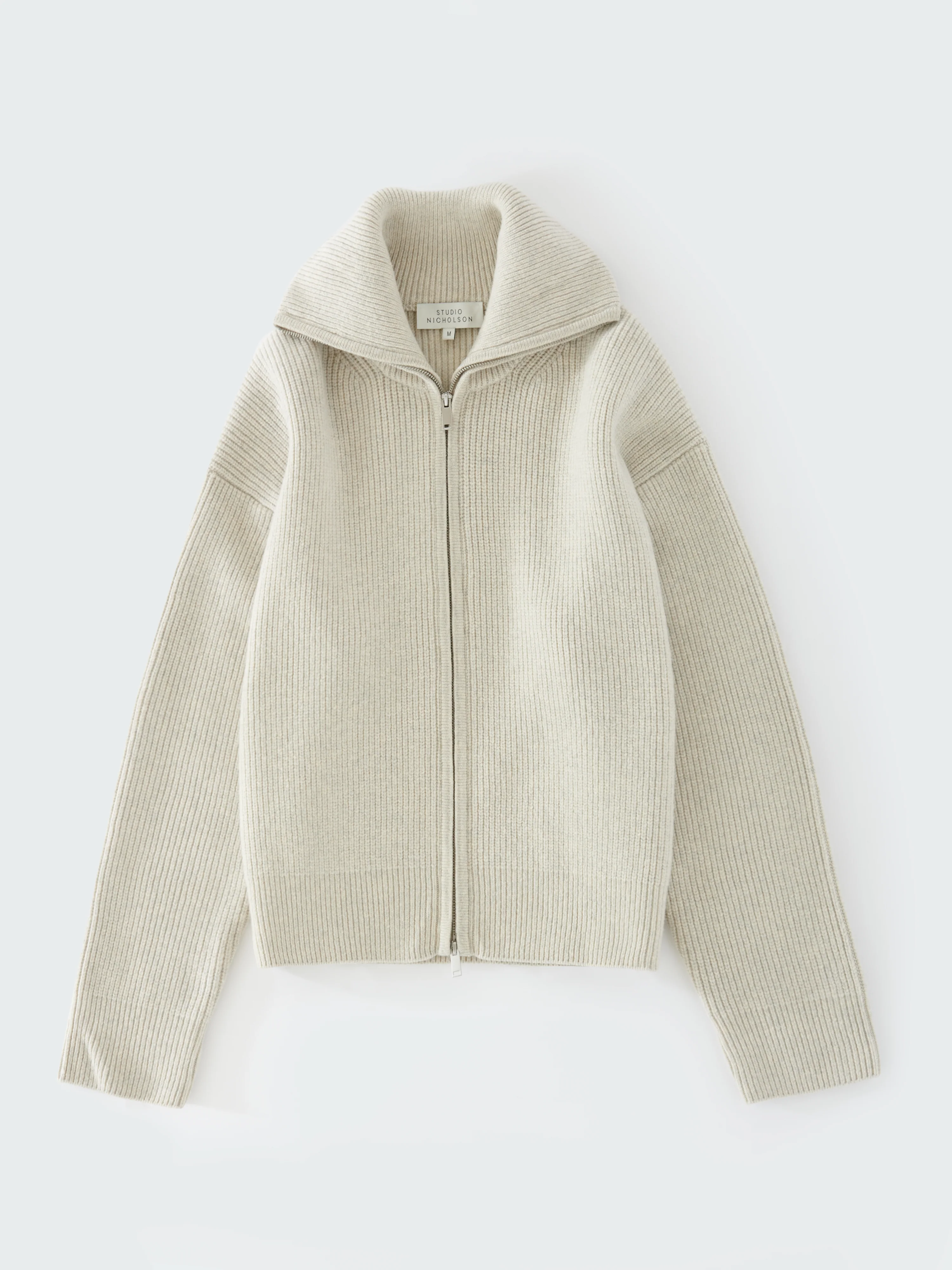 Sandos Knit in Natural - Image 8