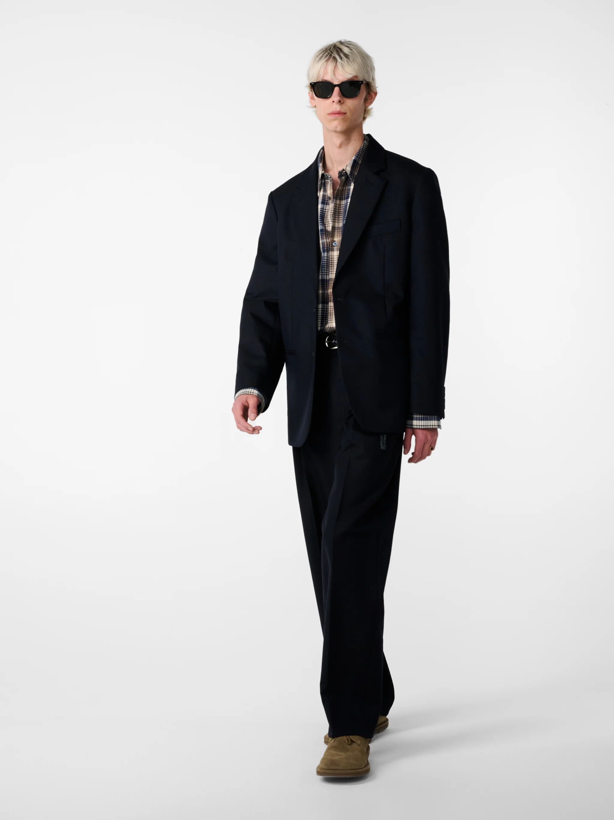 Selby Pant in Darkest Navy - Image 2