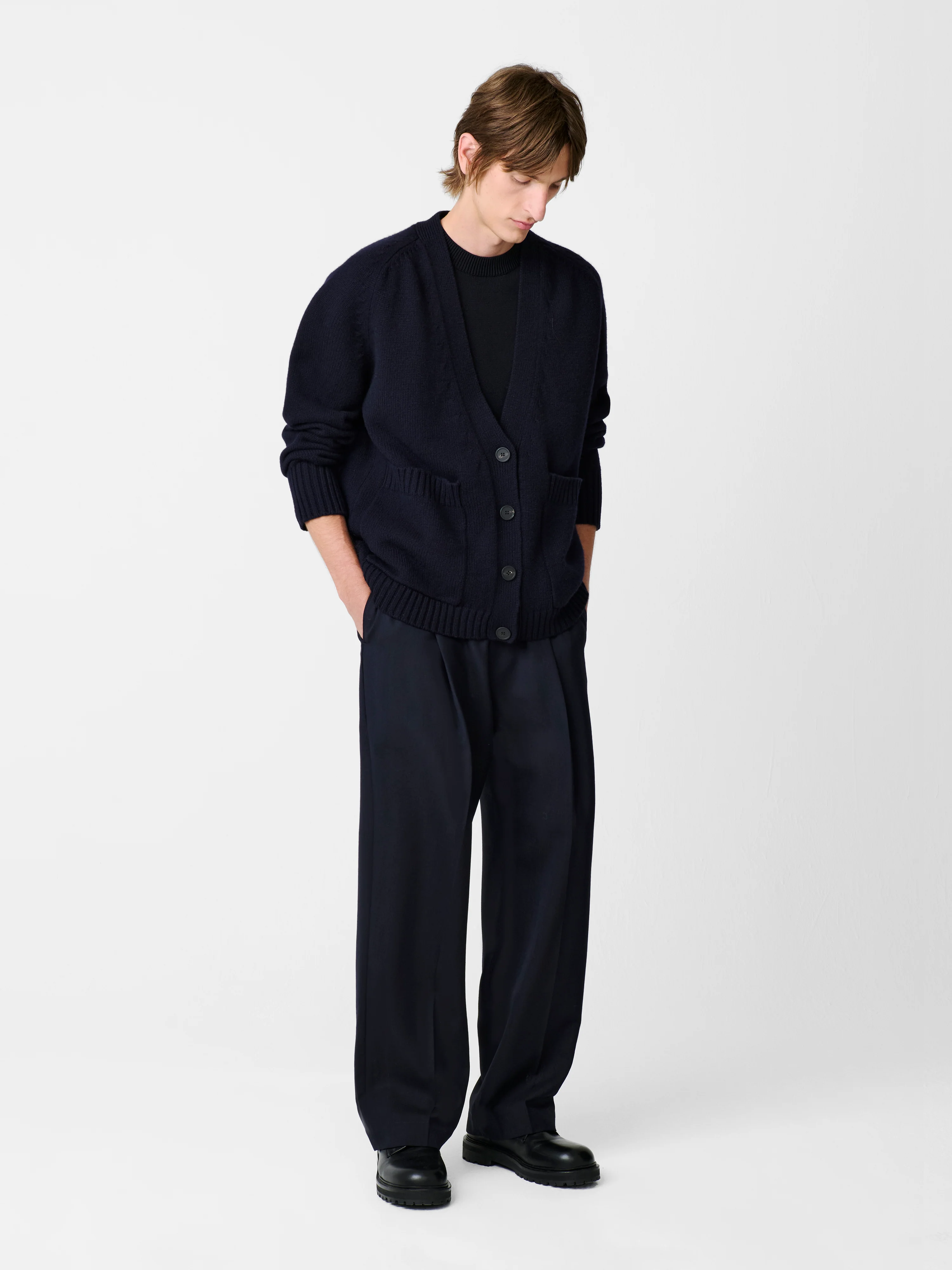 Sen Knit in Darkest Navy - Image 3