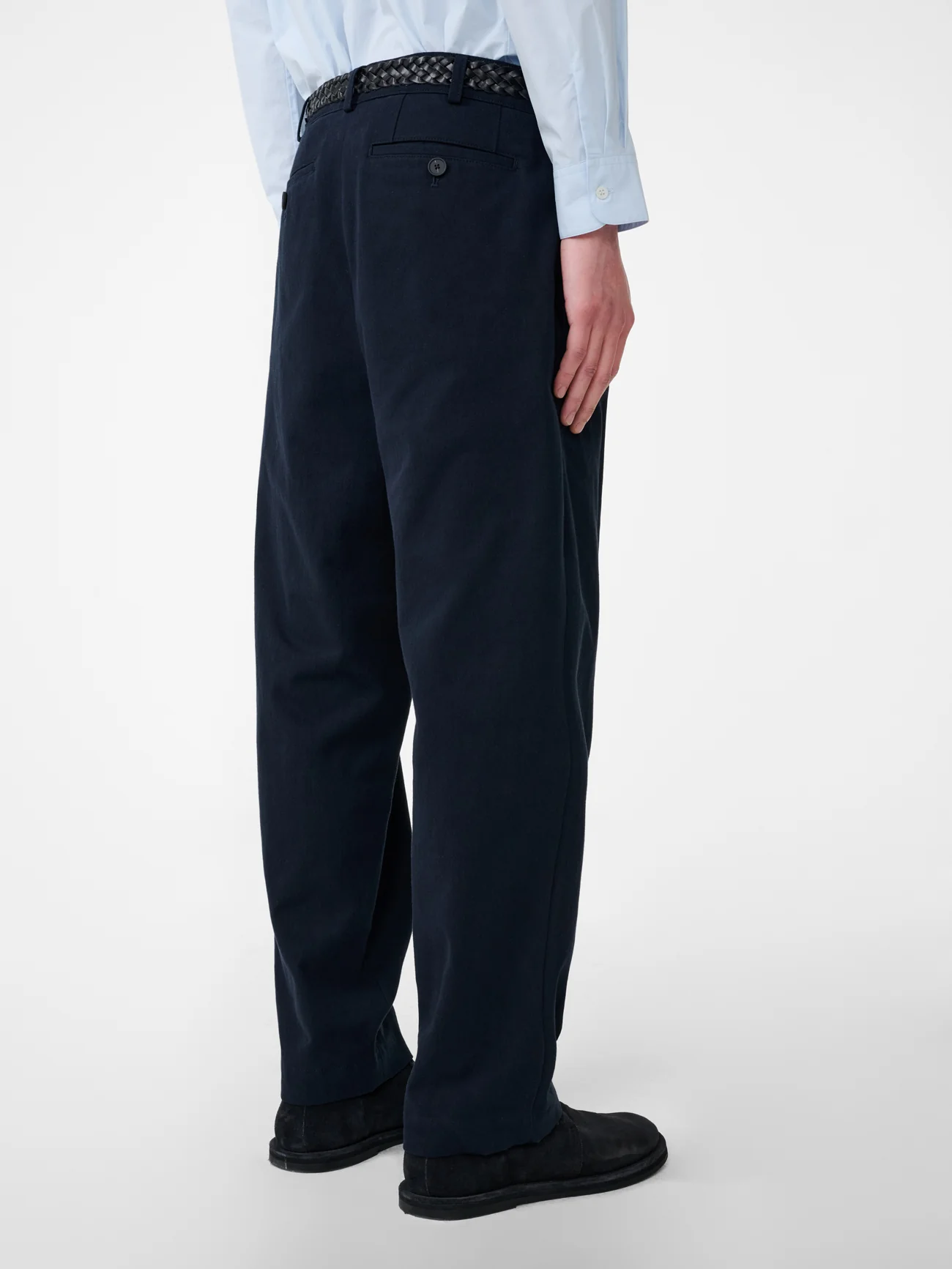 SN x PERFUMER H Cologne Pleated Pant in Dark Navy - Image 7