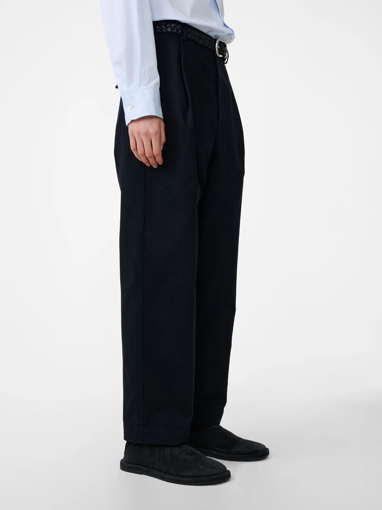SN x PERFUMER H Cologne Pleated Pant in Dark Navy - Image 8