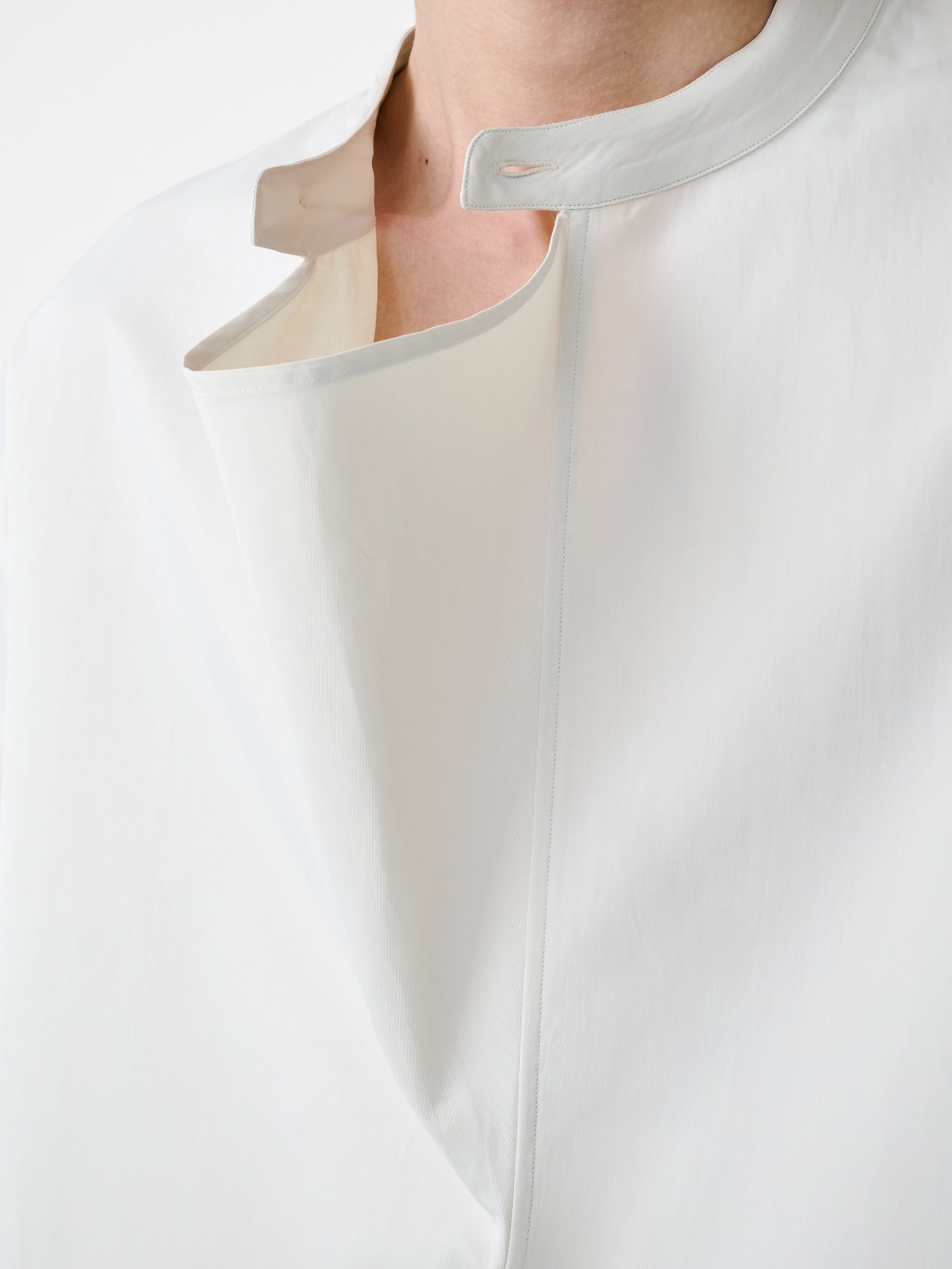Solis Shirt in Bone - Image 6