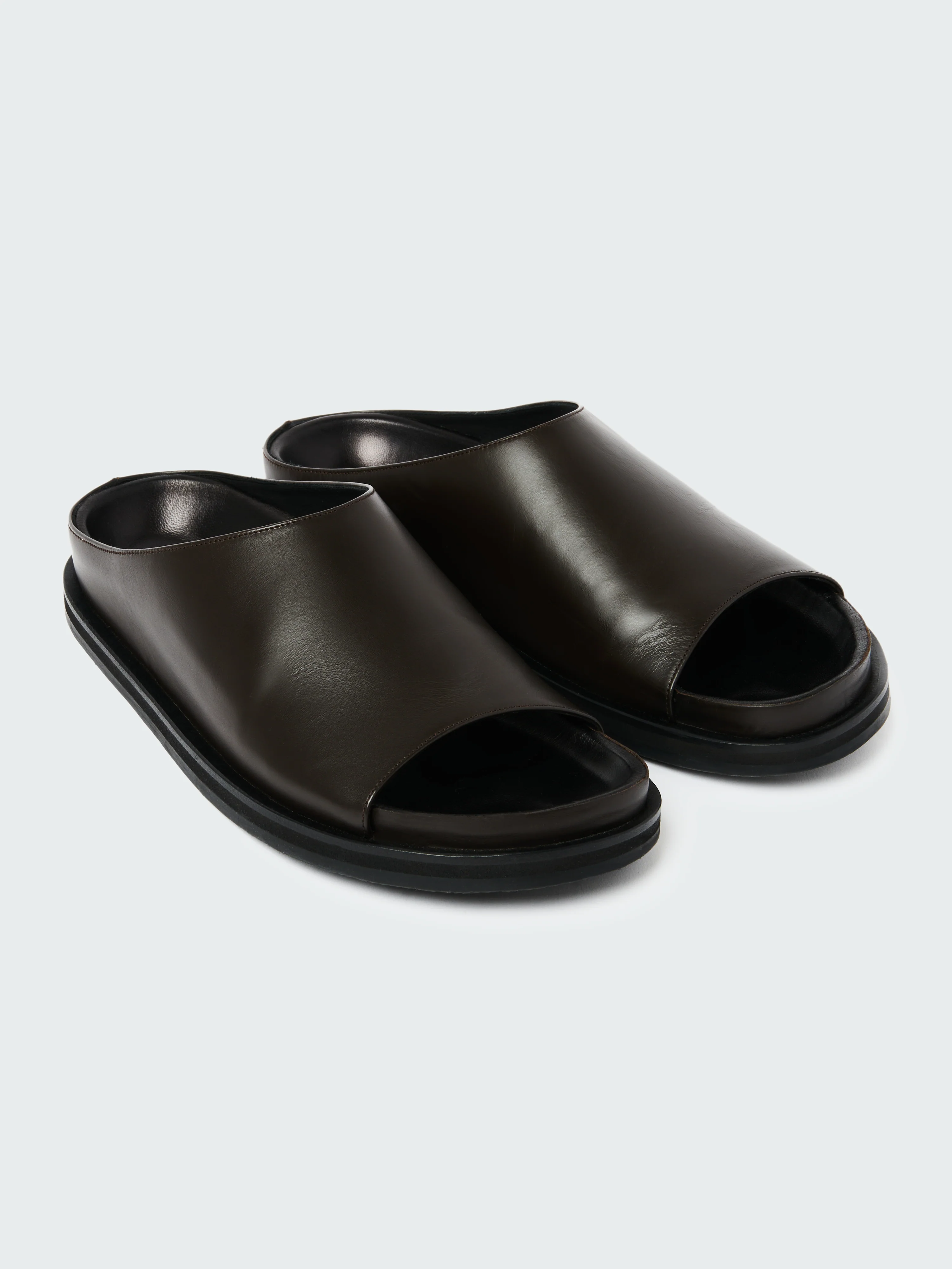 Men's Spring Sandal in Cafe - Image 4