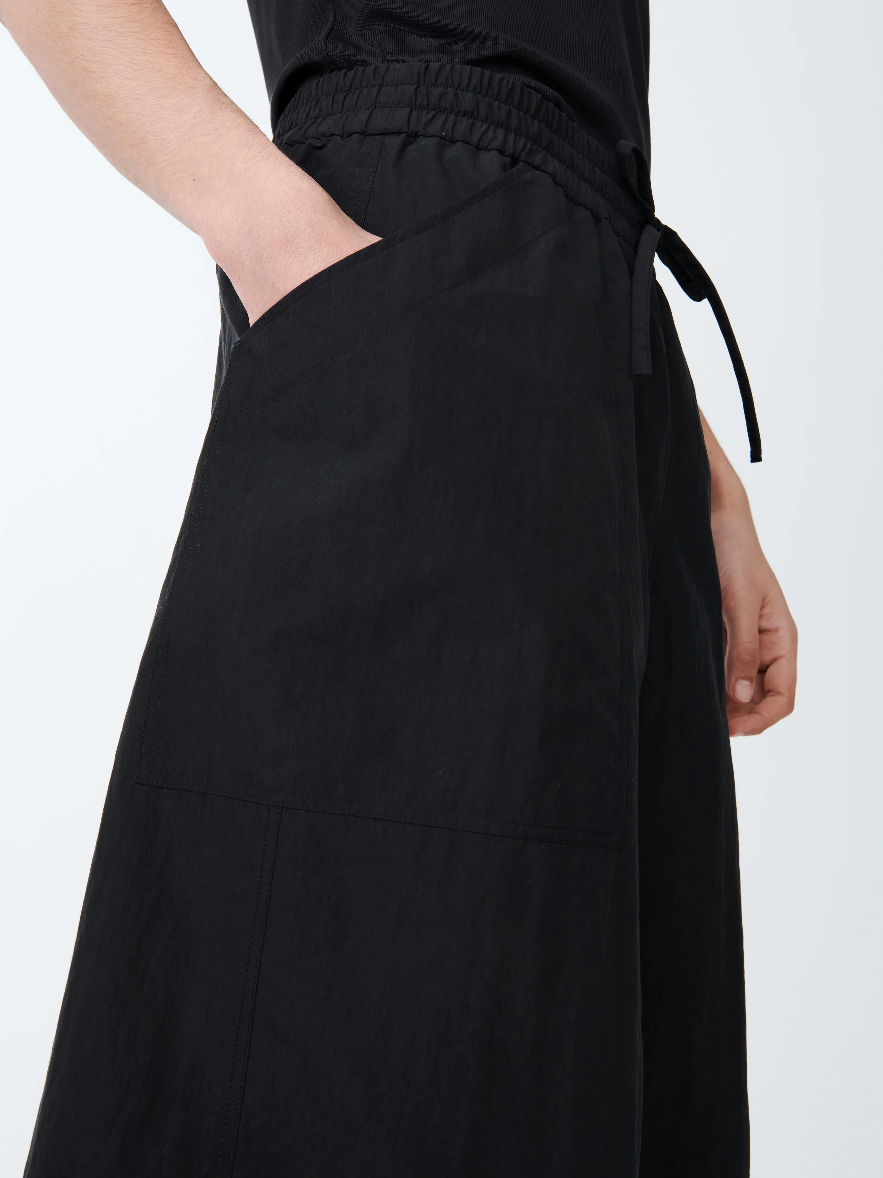 Steel Short in Black - Image 5