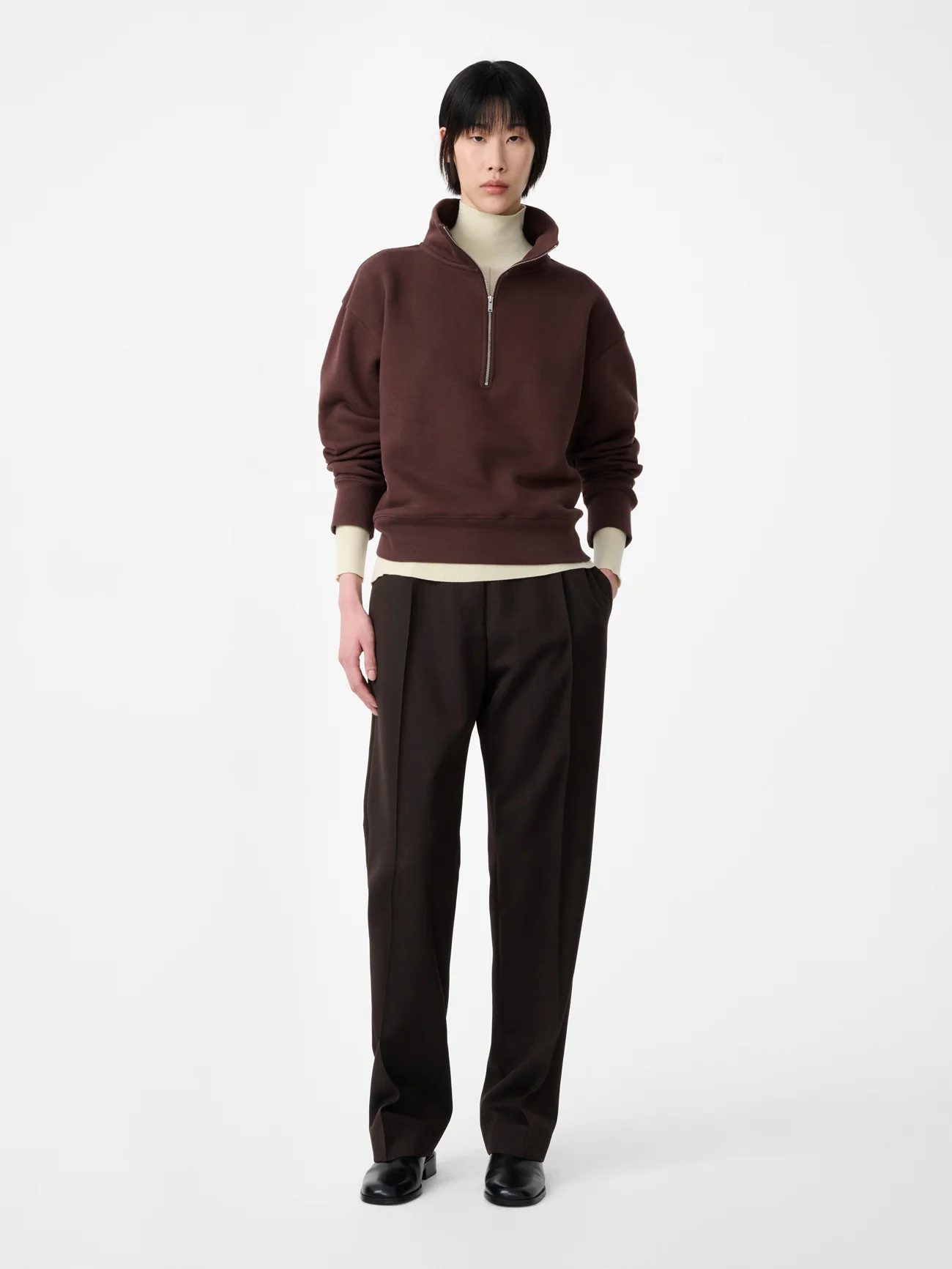 WOMEN'S TOPS
