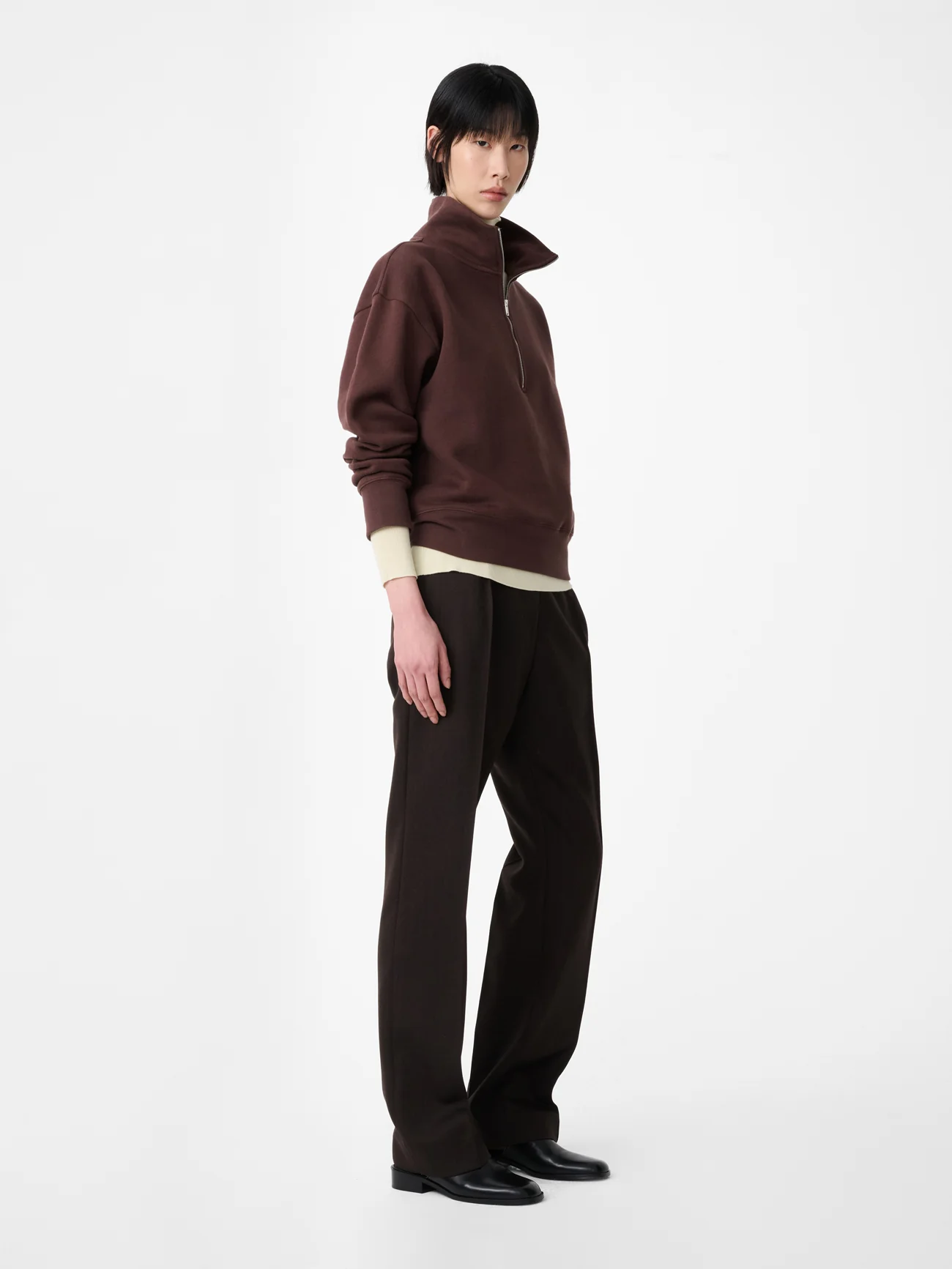 Thalen Jersey in Chestnut - Image 3