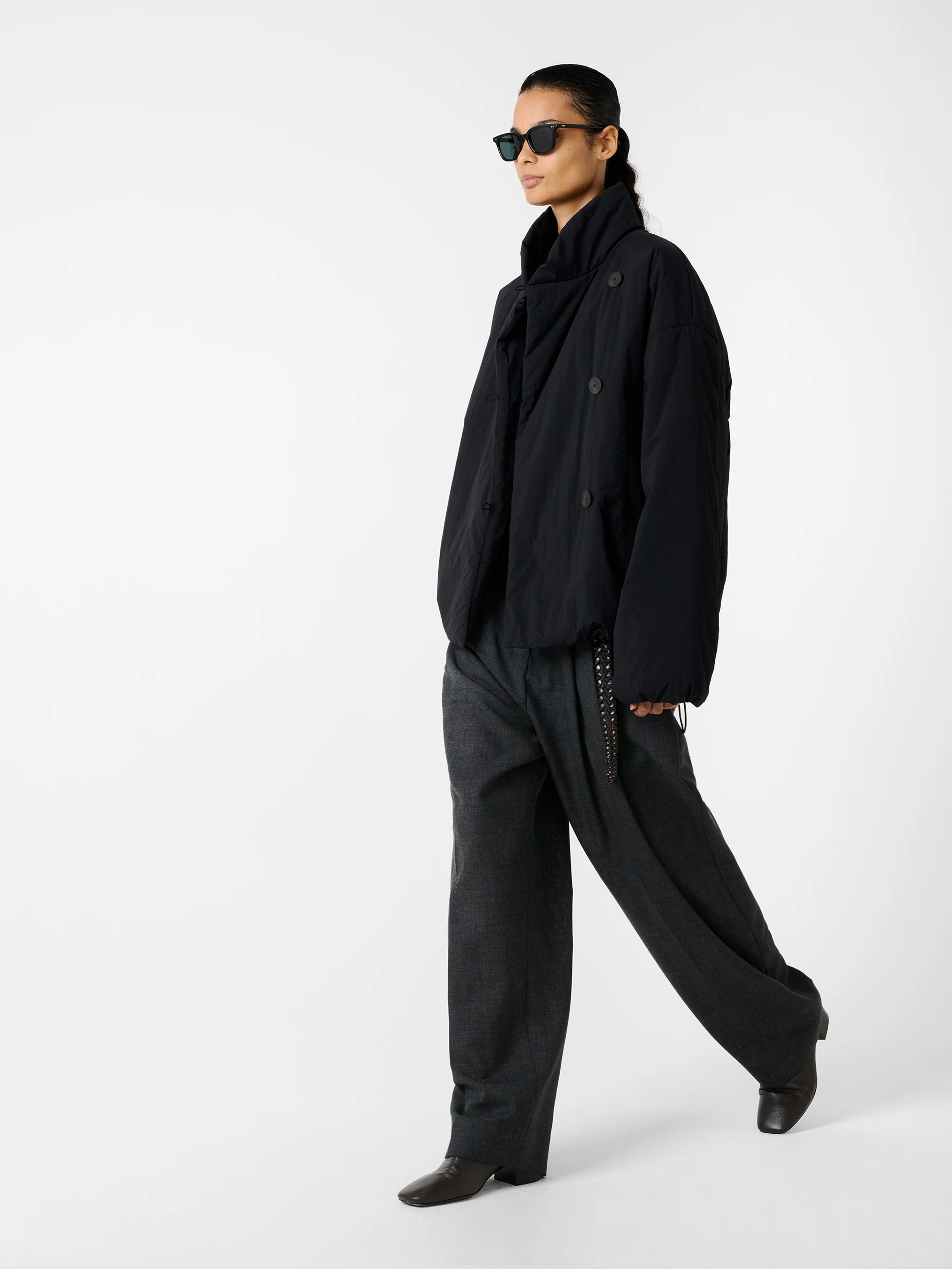 Vaner Puffer Jacket in Darkest Navy - Image 5